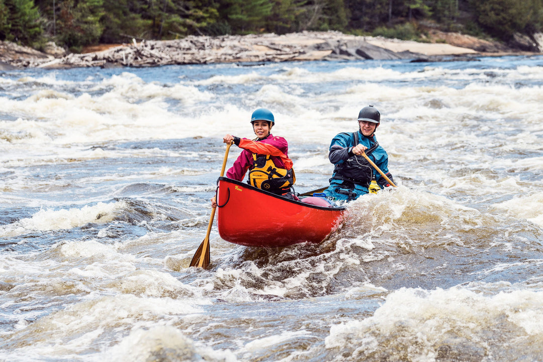 Our top 4 ways to get your Valentine to try whitewater paddling